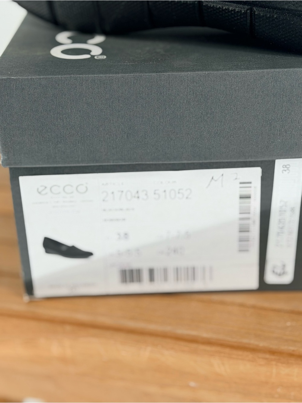 New ECCO Womens Black Slip-On Comfort Shoes size 7.5 - Picture 5 of 5